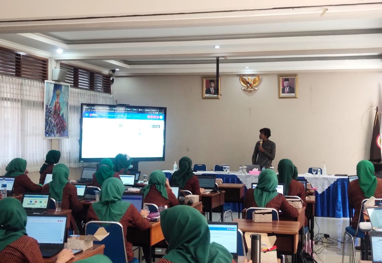 Pelatihan di SMAN 20 Bandung